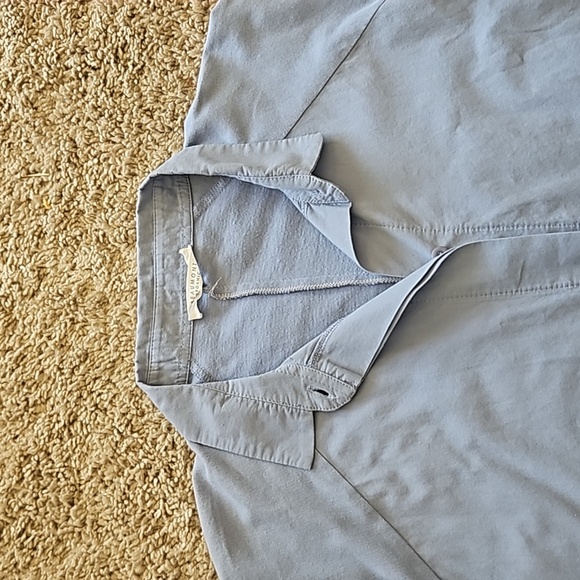 Beaumont Organic button up collared shirt, size L - Picture 7 of 9